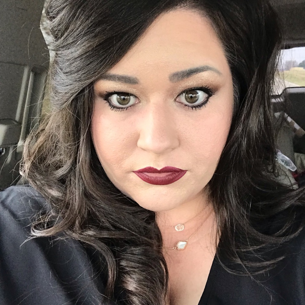 Meet your Posher, Cassie